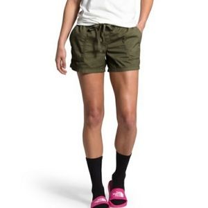 Women's Motion Pull on Short